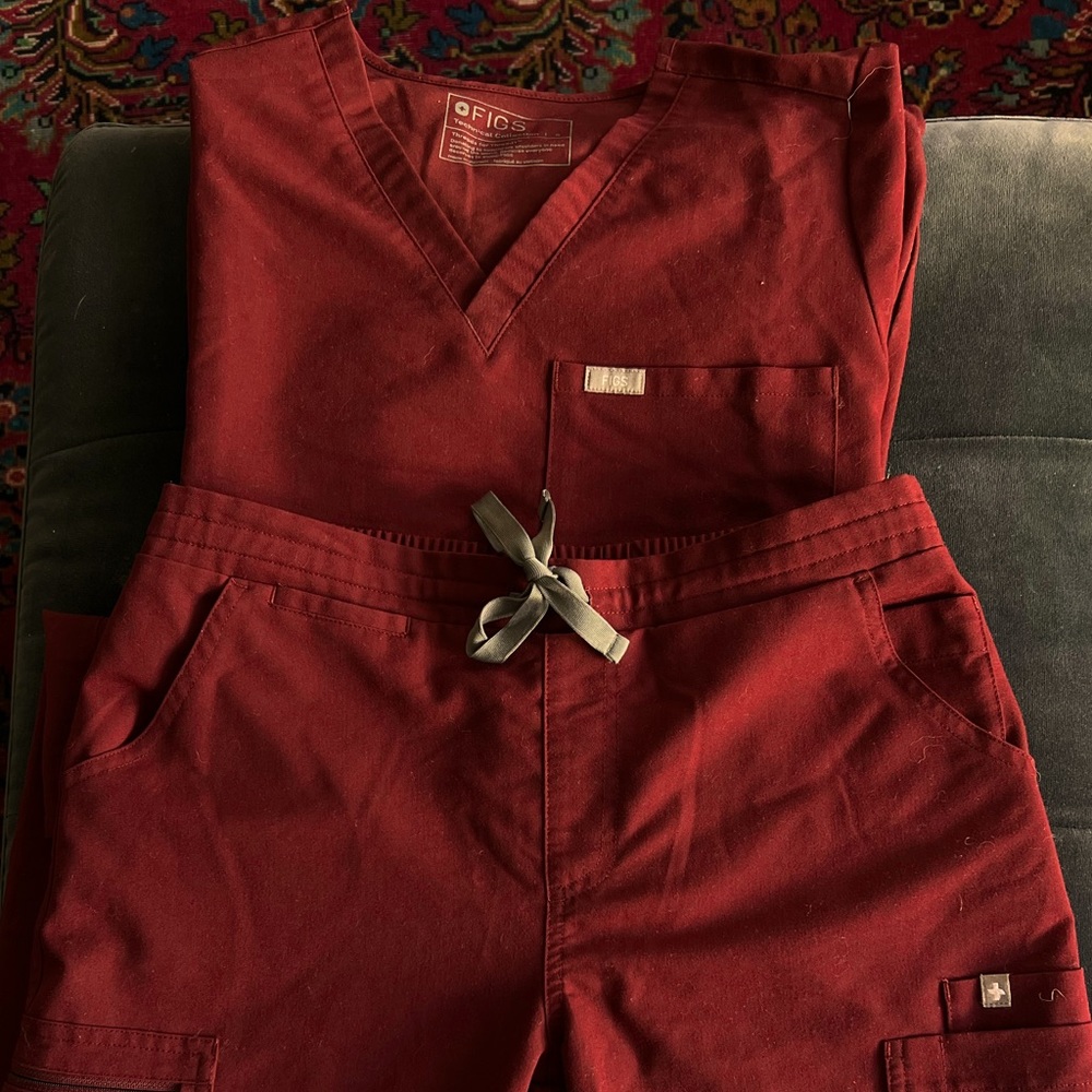 Maroon Figs Scrubs Set